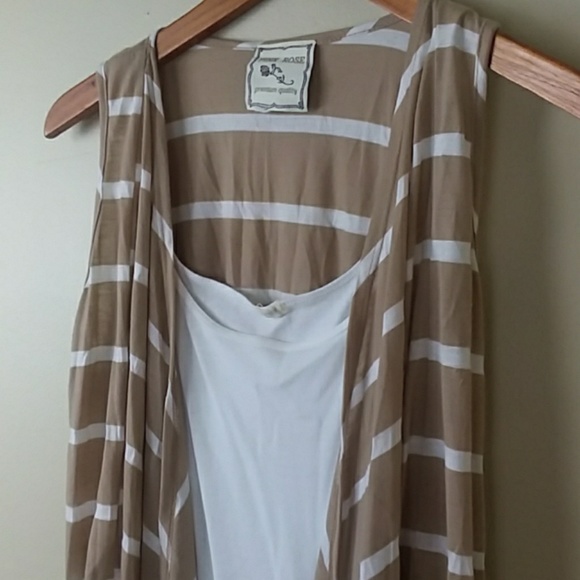 Tan White Striped Flowy Vest - Picture 3 of 6